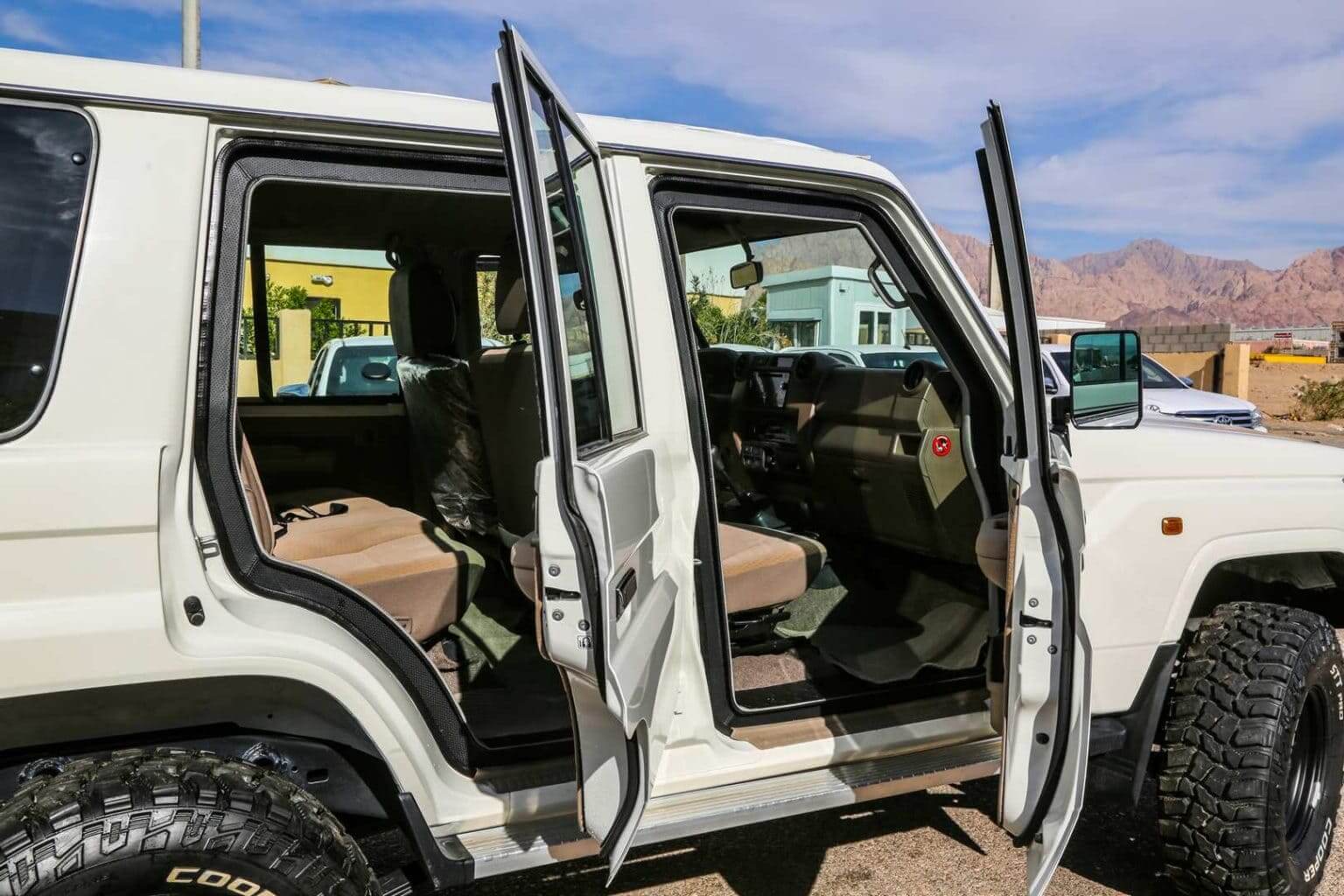 armored vehicles tlc 76